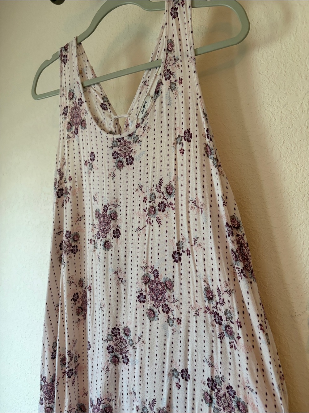 Daytrip Sleeveless Top - Mauve Floral